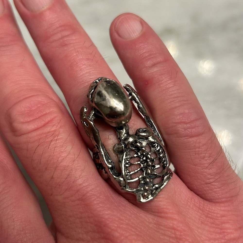 Vintage Silver Skeleton Skull Ring